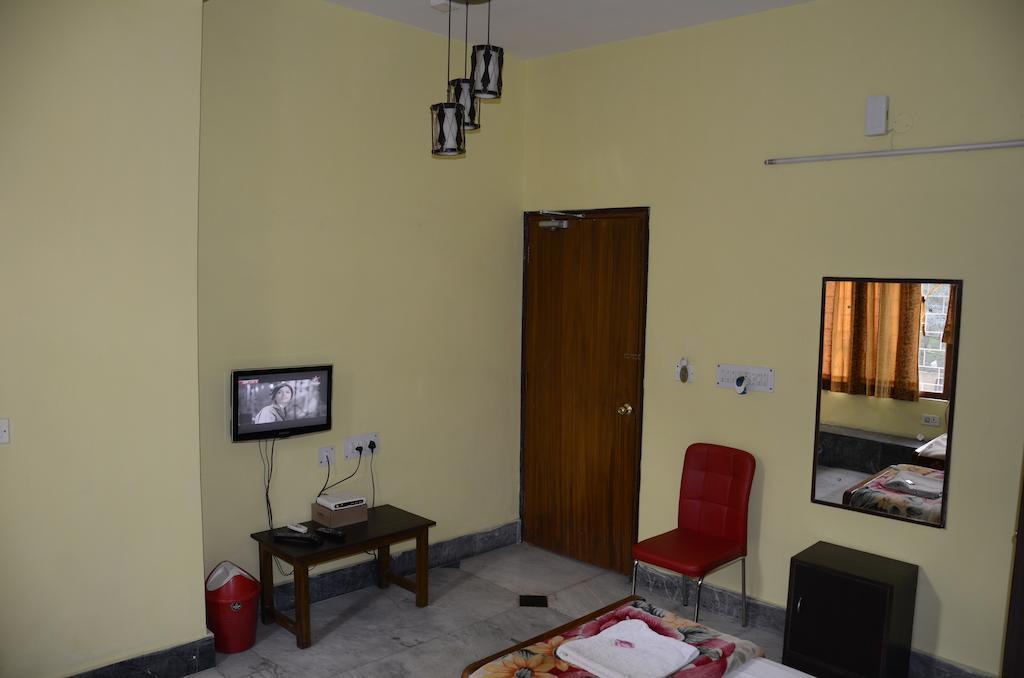 Kim Lawn Guest House Kolkata Exterior photo